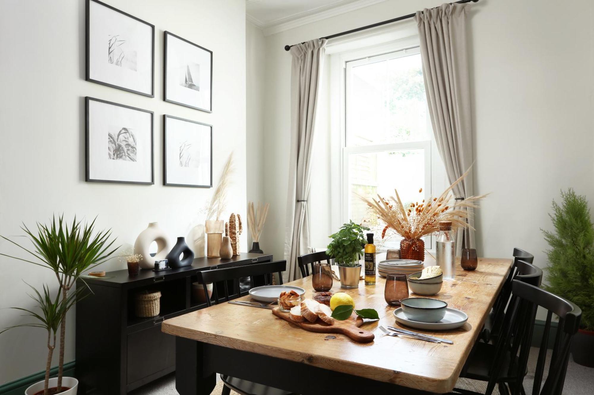 New Luxury For 2024 - Central Plymouth House - Sleeps 10 - Access To Plymouth Town - Close To The Barbican - Pets Welcome - Parking Available - By Luxe Living By Sophia エクステリア 写真